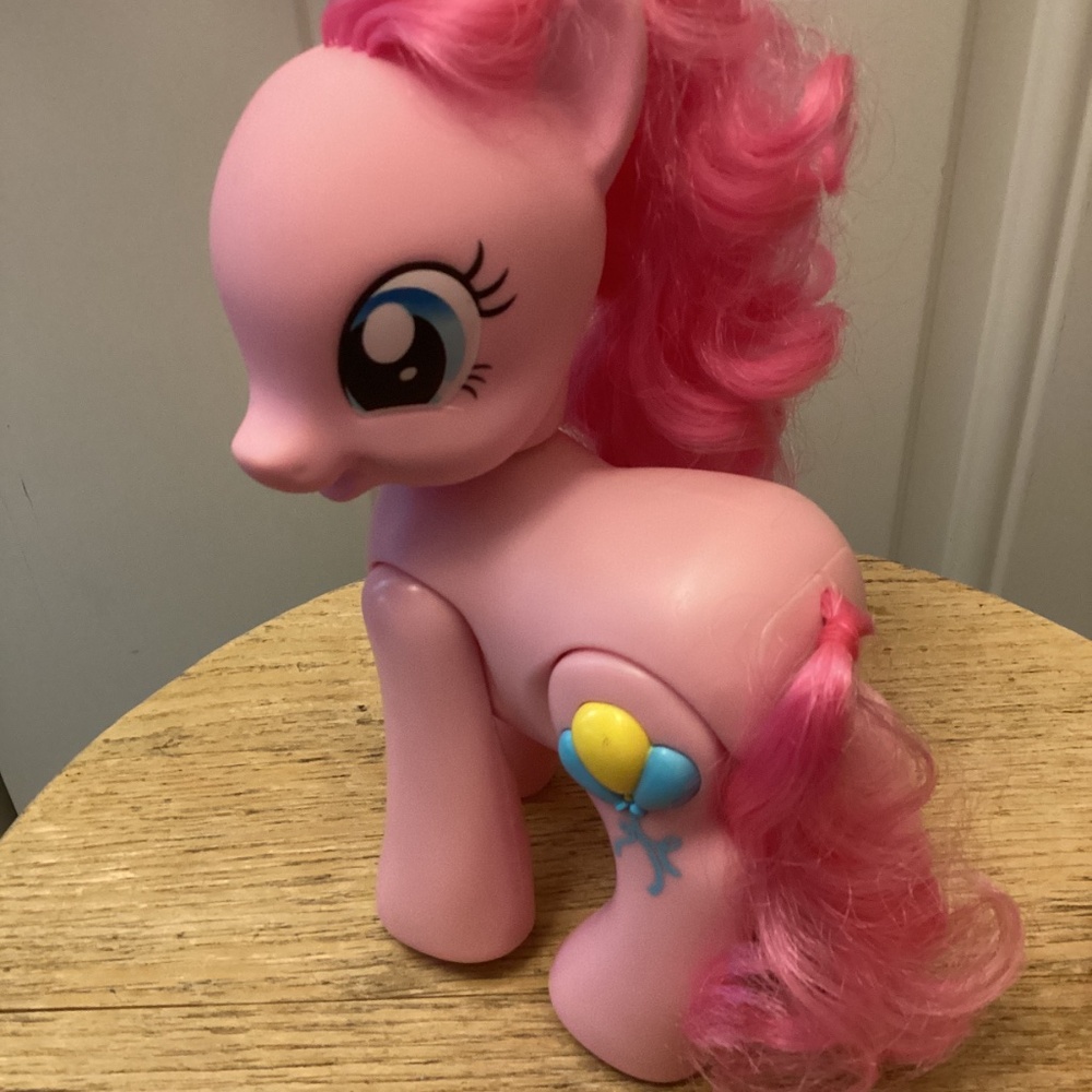 My Little Pony  Walking and Talking  Pinkie Pie - fully functional. - Picture 7 of 9